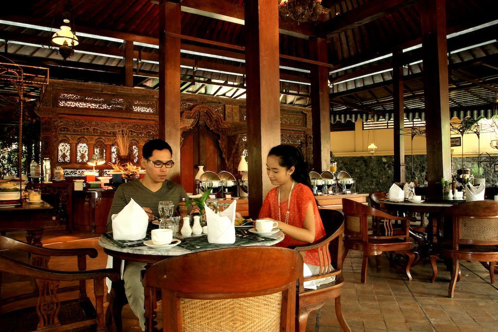 Laras Asri Resort&Spa Salatiga Exterior foto